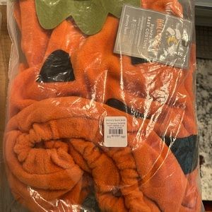 Brand new pottery barn kids Halloween pumpkin costume.